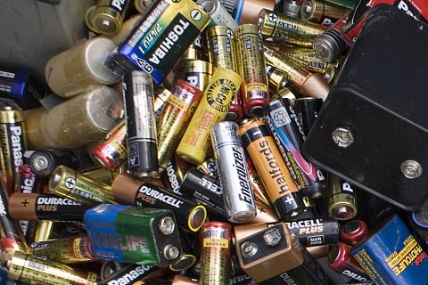 定西艾亚特铅酸蓄电池回收|理士三元锂电池回收